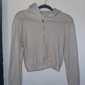 Aritzia Babaton sweater- size S